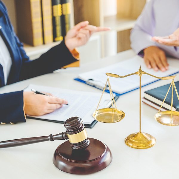 Judges Female lawyers Consultation of business women legal services Consulting in regard to the various contracts to plan the case in court.